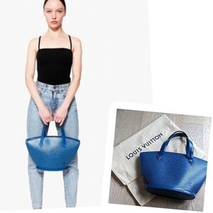 LOUIS VUITTON Saint Jacques PM Shoulder Bag Epi Leather Blue